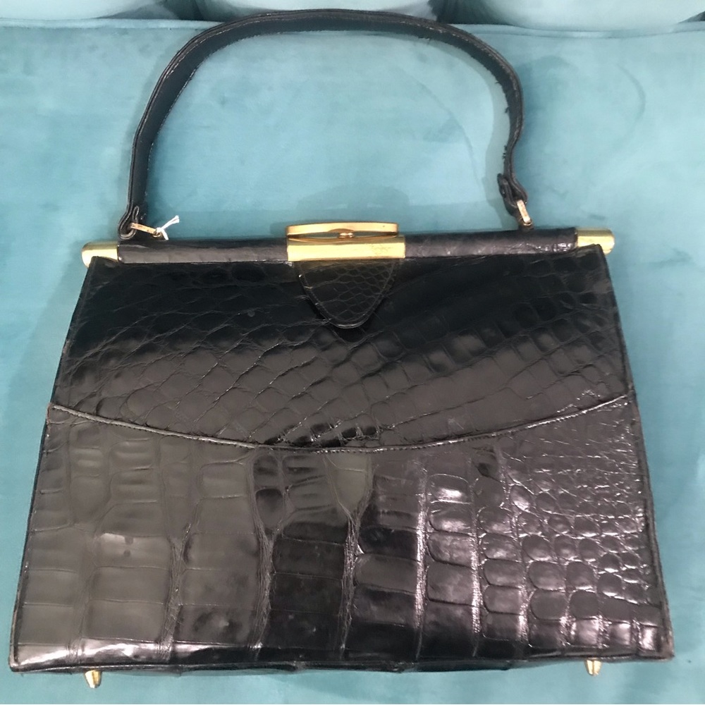 Vintage Alligator Skin Swagger  black Handbag